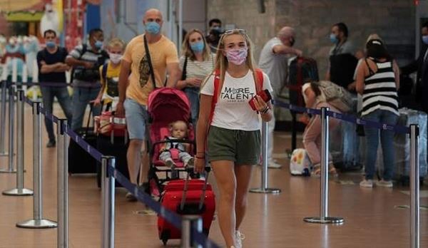 Можно ли избежать многочасовых очередей в аэропортах Египта?