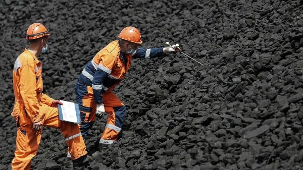 Украина получила первую партию угля из США