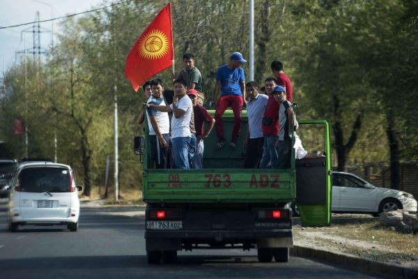 В Киргизии потребовали отмены результатов выборов 